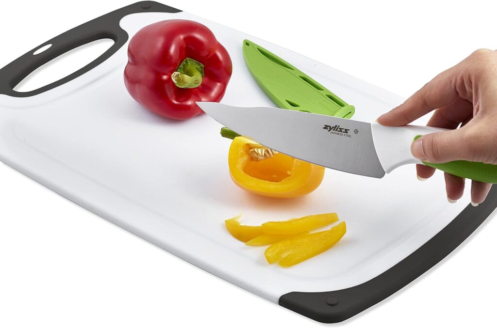 Zyliss E920240 Comfort 3 Piece Knife Set | Multiple Sizes | Japanese Stainless Steel | Multicolour | 3 x Kitchen Knives With Protection Covers | Dishwasher Safe | 5 Year Guarantee