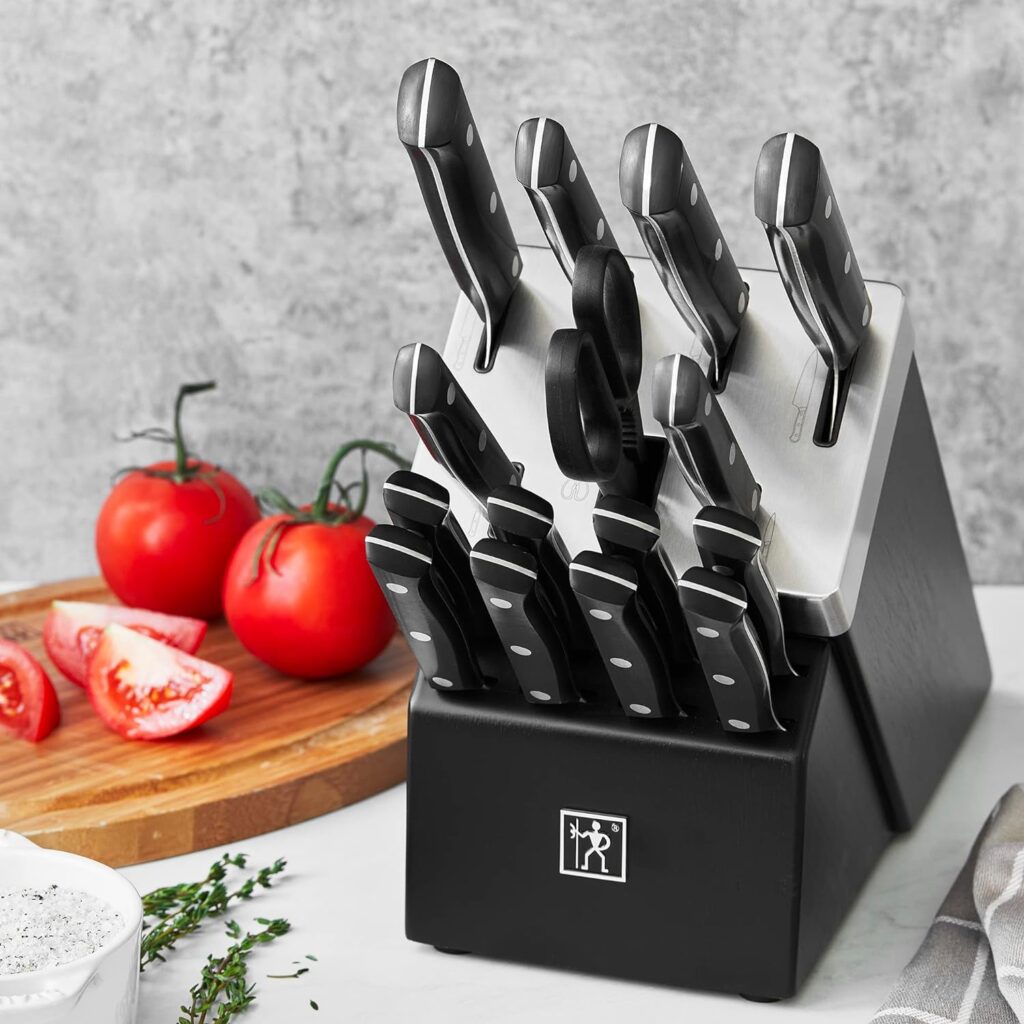 HENCKELS Solution Razor-Sharp 16-pc Self Sharpening Knife Block Set, Chef Knife, Bread Knife, Steak Knife, German Engineered Informed by 100+ Years of Mastery